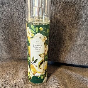 Goosecreek Sugared Vanilla Pear Perfume Mist - Green Floral Design